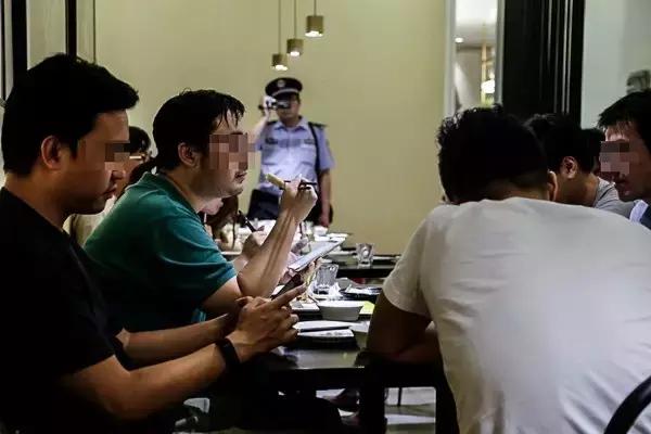 瀛欑ゥ鐢宠姳鐞冭糠,鐢宠姳瀛欑ゥ