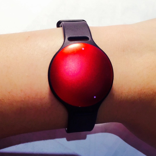 下雨天小神器,下雨天遮雨神器搞笑