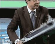 直播2小时火爆到网瘫，看什么鲜肉，要什么大叔！局座我们来了！