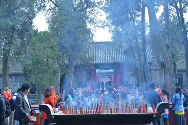 洛阳关林庙免费时间,洛阳关林庙灵验的地方