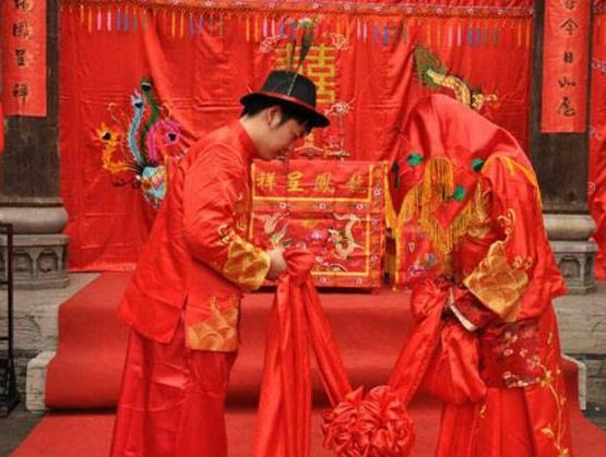 八字如何看结婚时间,八字推算结婚日期