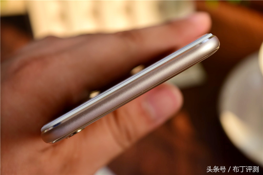 不止是1600万像素柔光自拍，vivox7全面体验评测！