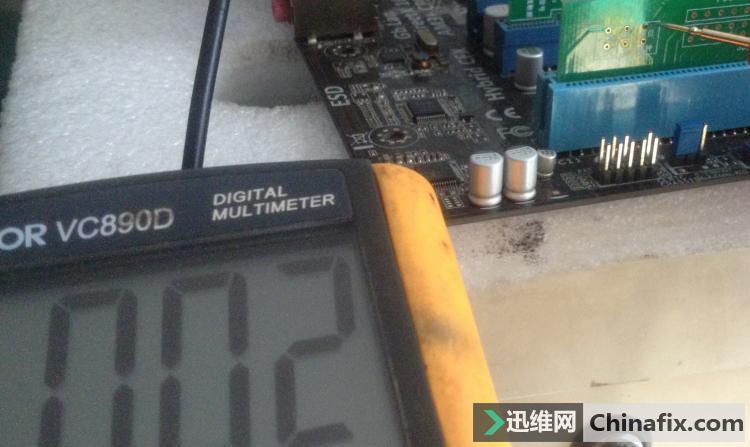 华硕主板复位电路,华硕主板开机2秒断电后正常开机