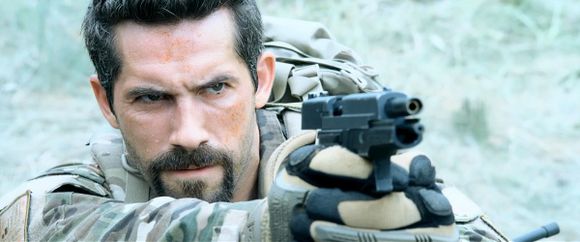 战争电影中的经典枪械,电影战狼中的一些枪械