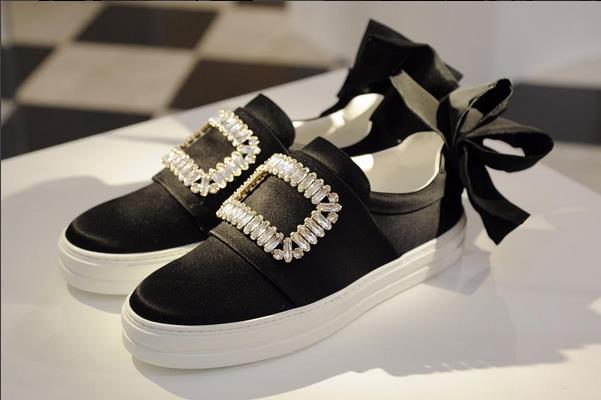 rogervivier方扣单鞋,rogervivier方扣鞋各款式