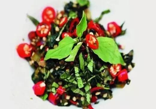 云南人吃饭蘸水,我们云南人吃啥都必须配这碗蘸水