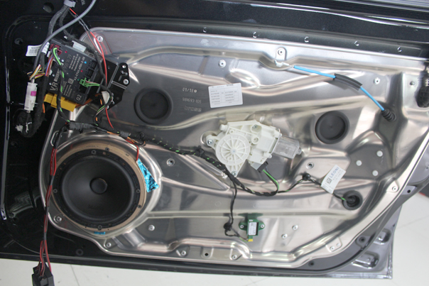 e级奔驰音响改装,最好听的奔驰e级音响