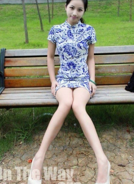 比亚迪F0车主秀媳妇，却被宝马7系车主成功“挖墙角”！