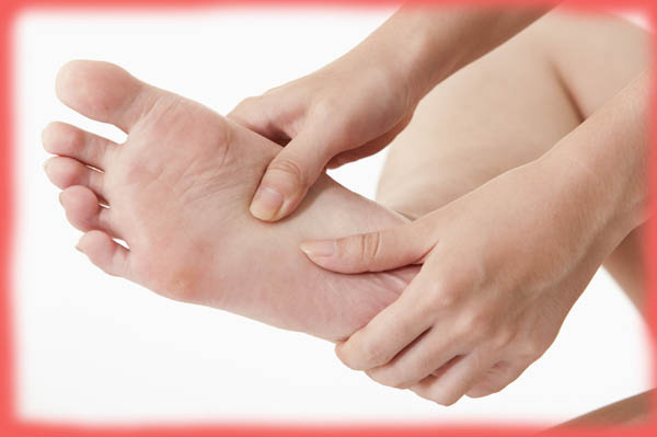 腹胀腰胀失眠是什么症状,腹胀失眠是怎么回事吃什么药