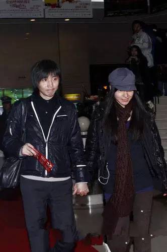 张亚东瞿颖官宣,张亚东瞿颖分手