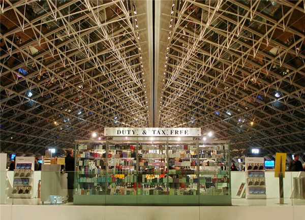 国内机场哪个免税店买什么最划算,国外机场免税店购物流程