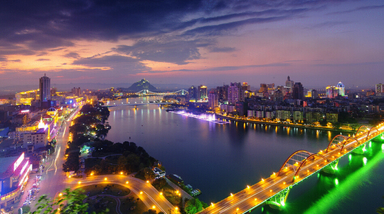 绿城·杨柳郡为柳州的美丽而来——江景华宅4.0时*开代**启