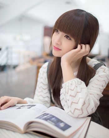 长直发发型2021流行发型,适合中长发发量少发型教程