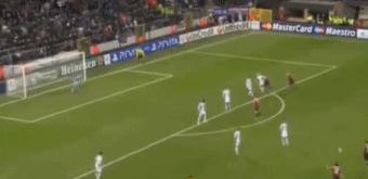 加纳乔倒钩破门足球小将,足球小将双人倒钩破门视频