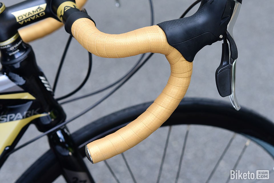 动感新主张欧亚马SPARKADV2评测