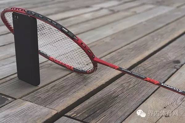 弓剑之后,谁将坐上平衡拍的铁王座?——YONEXDUORA7双刃战拍评测