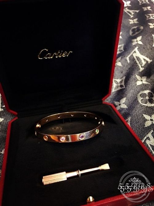 尖头平底鞋valentino,一周看点完整版