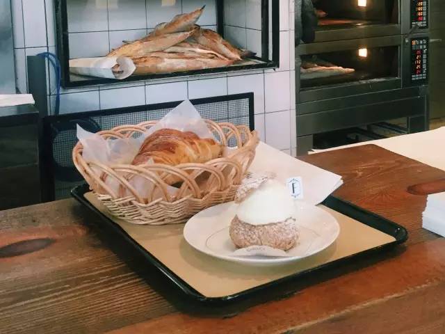 纳尼汉堡店,纳尼上海