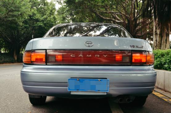 佳美丰田美版,丰田佳美开不坏