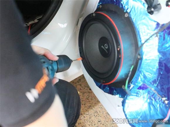 奥迪s3改装新款前脸,17款奥迪s3最洋气的改装