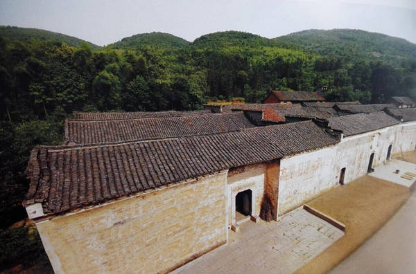 阳新枫林坳上古屋跨越三个世纪