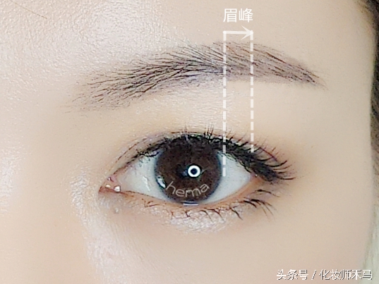 重度蓝眉红眉怎么设计眉形,眉形不是平眉怎么修眉呢