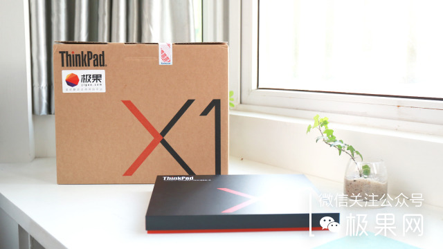 thinkpadx1系列和苹果笔记本的区别,thinkpadx1nano和carbon选哪个