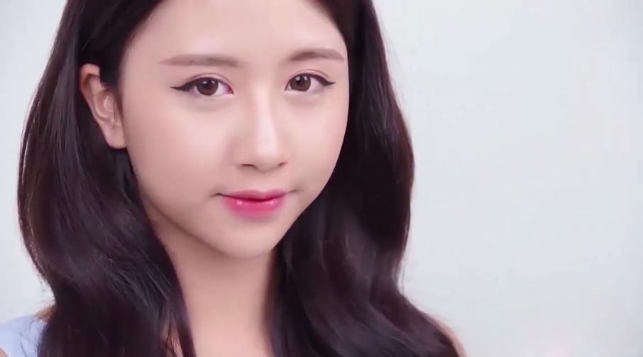 化妆教程视频新手入门,化妆新手入门必备产品