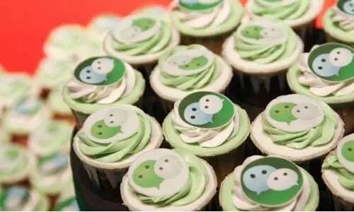 靠公众号写稿养活自己,靠写微头条月入过万靠谱吗