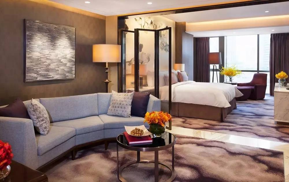 四季酒店的优势和劣势,四季酒店凭什么成为奢华酒店标杆