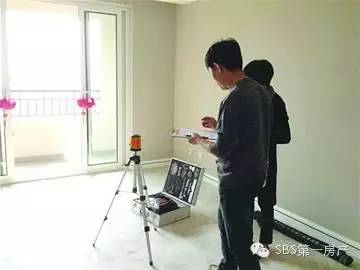 500万花园洋房多处漏水这就是金科王府的“王府”品质？