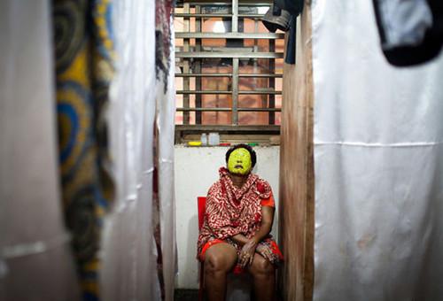 非洲人以白为美？花重金全身漂白比整容还疯狂！