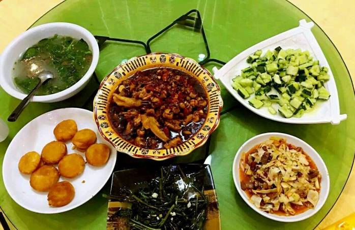 隐藏于闹市的重庆美食,来重庆必打卡美食街