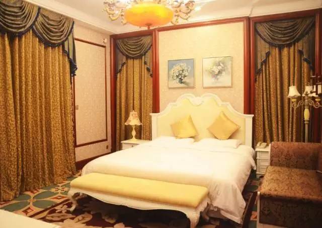 青岛八大关约会攻略,青岛室内约会的地方