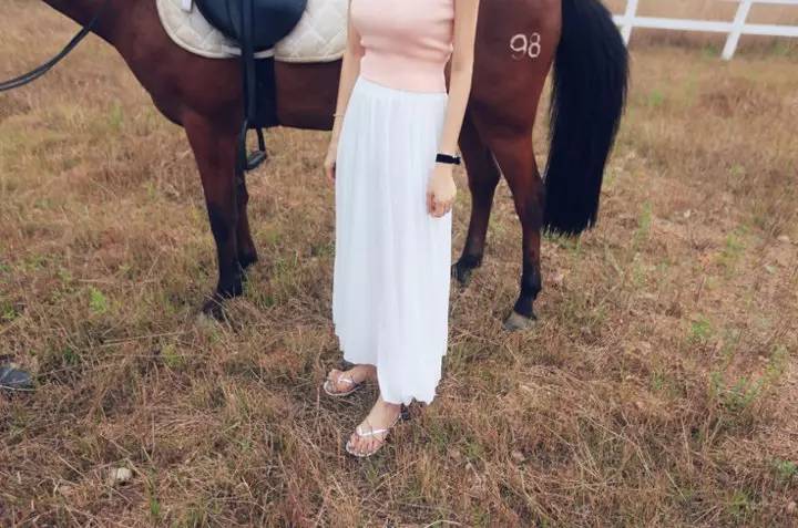 女生怎么选择裙子,不同身高女生裙子