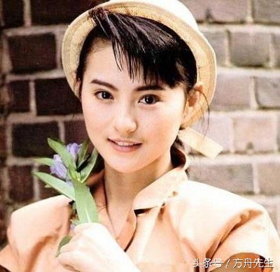 她曾和李小龙是荧幕情侣,香港上世纪女明星