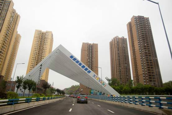 超多美图慎入！开神车，走丝路，这些不可思议的美景就在中国！