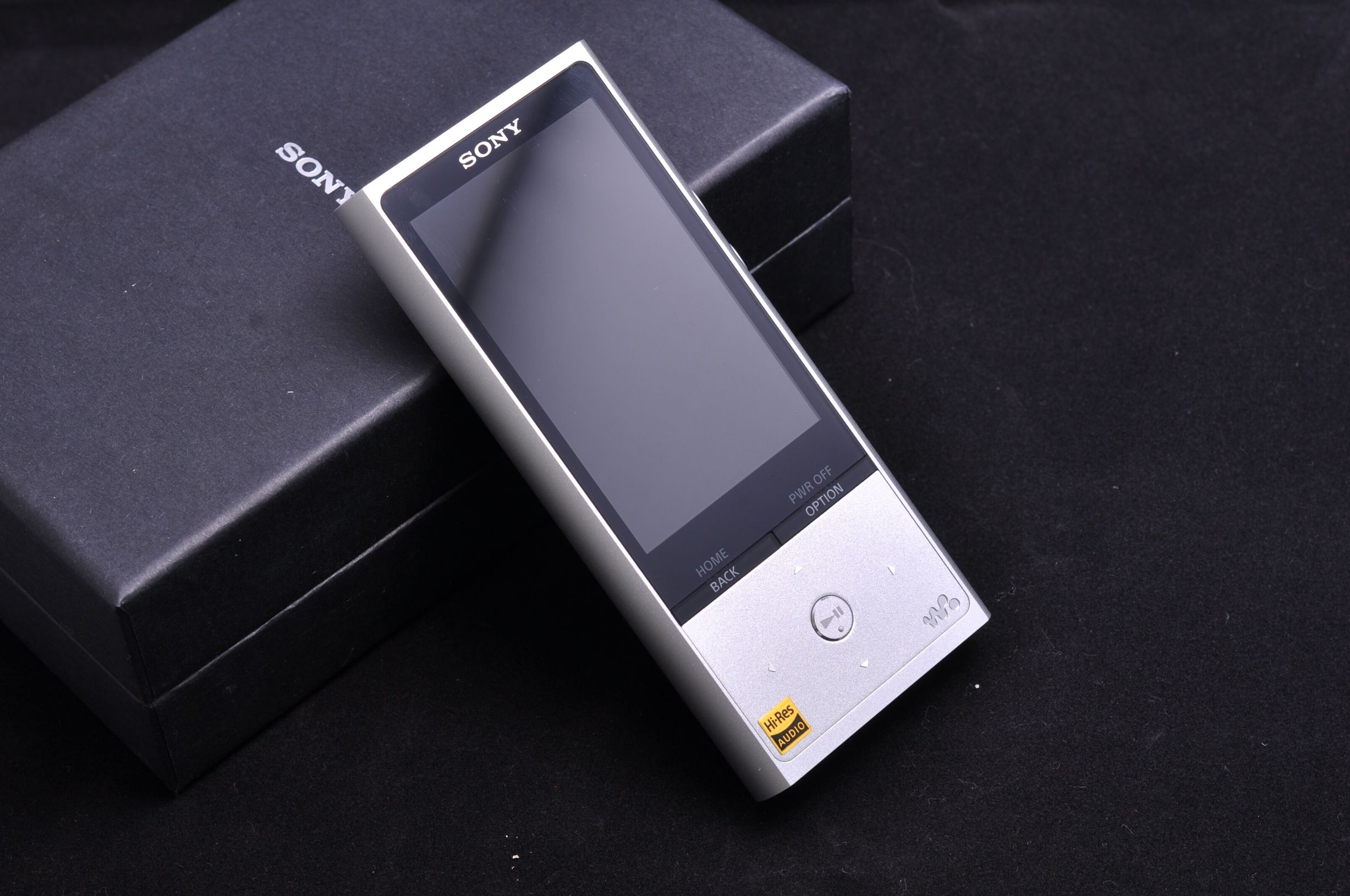 索尼zx1和zx100的区别,索尼zx100