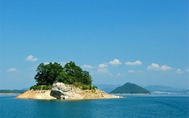 12星座适合旅游的地方,最适合12星座的旅行目的地