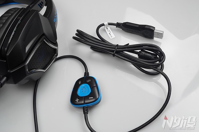 赛德斯狼灵游戏耳机轻体验,赛德斯狼灵头戴式耳机