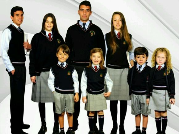 校服各国大比拼,我国校服大比拼