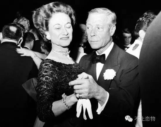 温莎公爵的珠宝传奇,温莎公爵珠宝图片