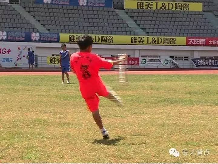 绿茵场上的无声少年——文山聋哑足球队备战省残运会