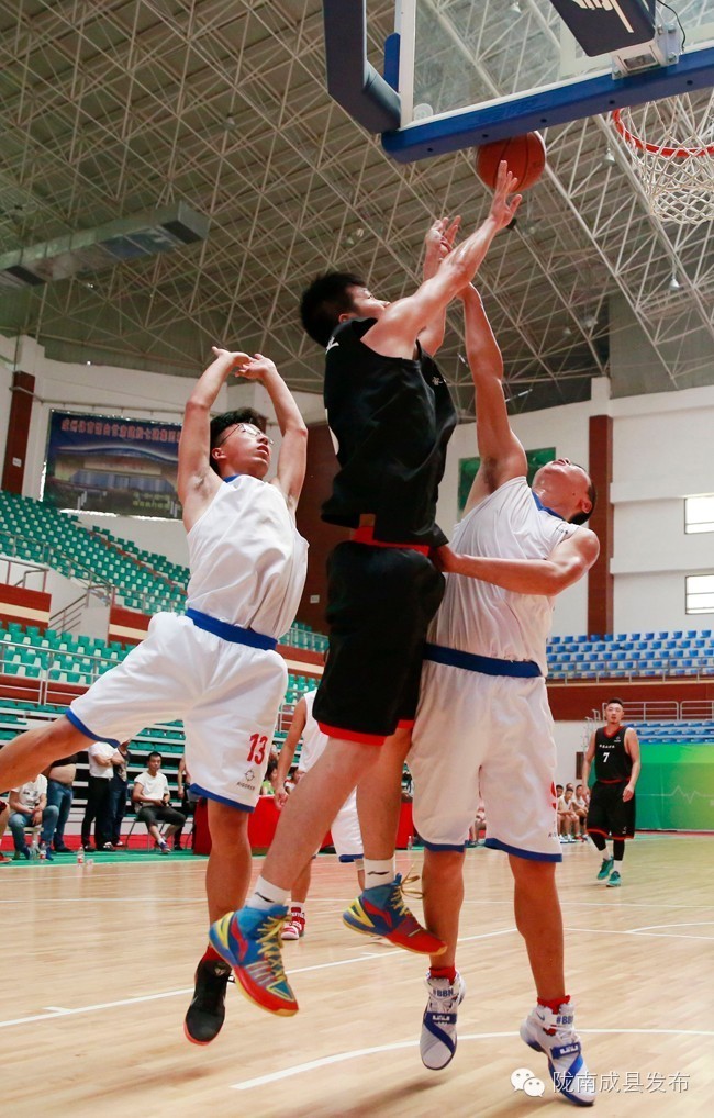 2023企业杯回郭镇篮球比赛,振兴杯篮球赛开幕信息简报