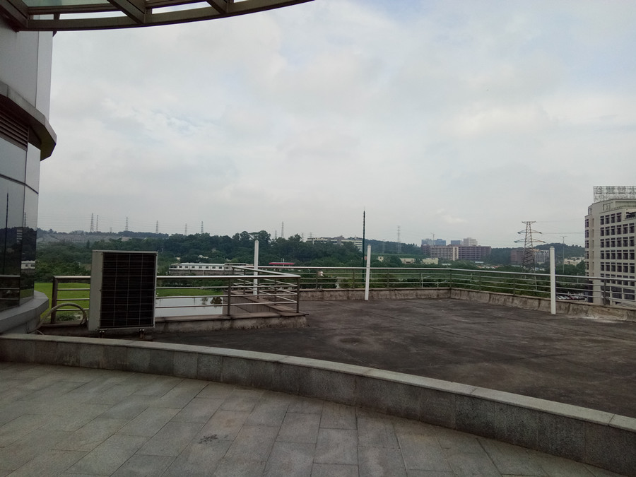 国产机高颜值,酷比max价格