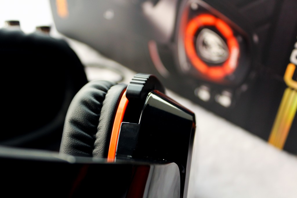 硕美科g936游戏耳机怎么样,电竞专用耳机硕美科