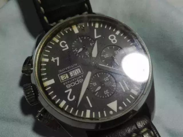 我们用8小时拯救了一枚严重锈蚀的手表