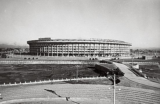 中国十大球场排行,欧洲最壮观的十大球场