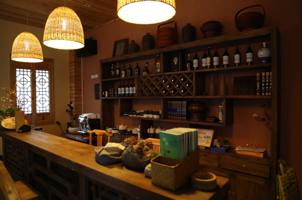 藏在小竹溪村的“私家园林”，躺在浴缸里就能看日出日落