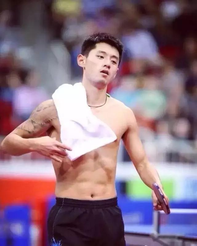 张继科百年难遇的天才,张继科十年比赛完整视频